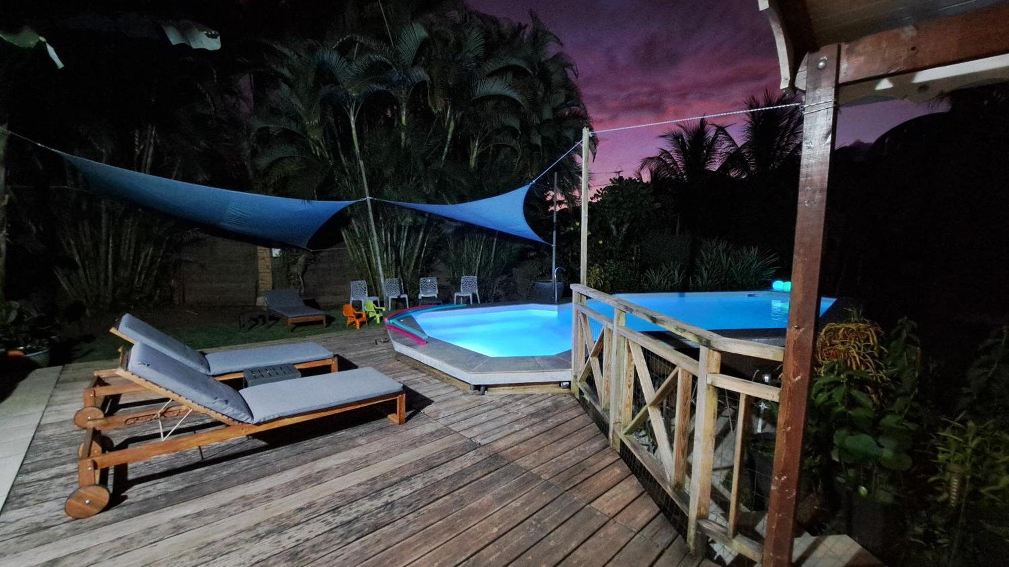 Bed And Breakfast - Chez Nous Le Lamentin Esterno foto